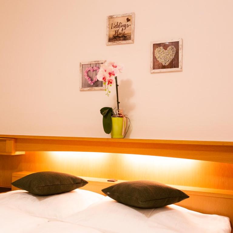 Almhotel Bergerhof - Familienzimmer mit Balkon - 3