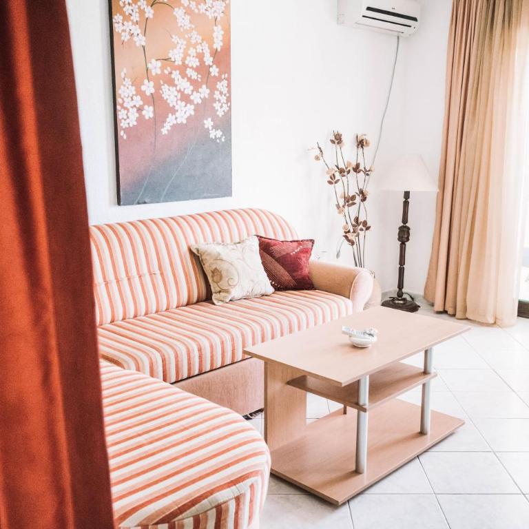 Bivalvia Apartments - Two-Bedroom Apartment with Terrace and Sea View - 11