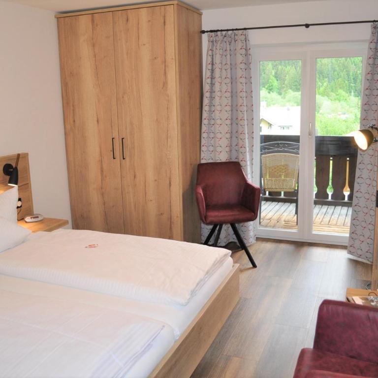 Der Malerwinkl - Alpenhotel - Doppelzimmer mit Balkon - 19