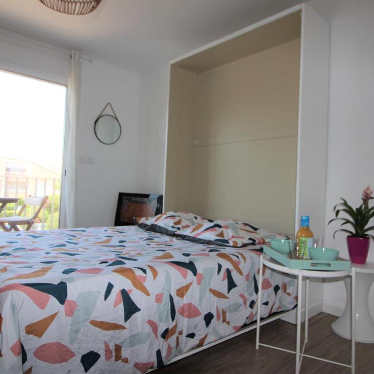Studio climatisé tout confort à 2 pas de la mer avec parking privé - Appartement 1 Chambre - 5