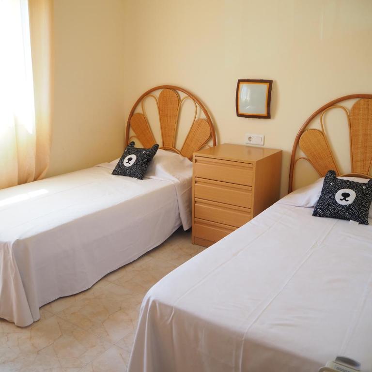 Casa en l'Estartit, piscina, jardín comunitario - Three-Bedroom House - 9