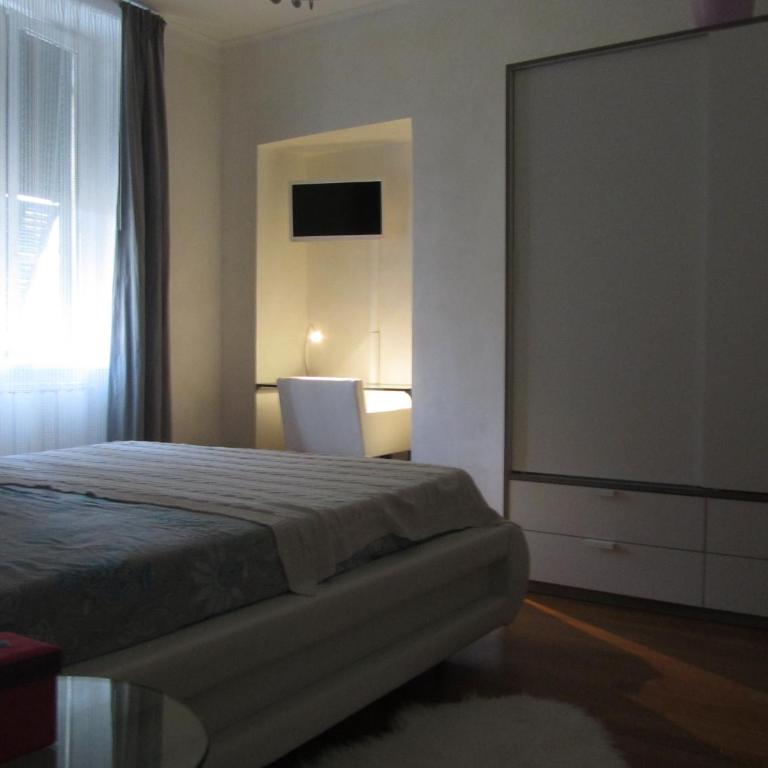 B&B Borgo Marina - Camera Matrimoniale con Bagno Privato - 11