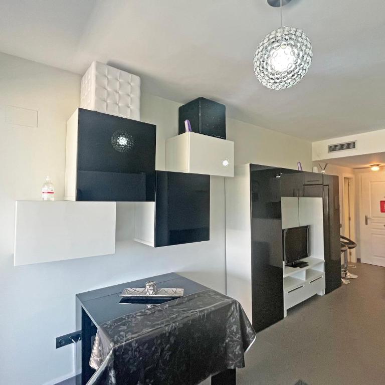 Apartamentos Aguamarina 3000 - Estudio - 14