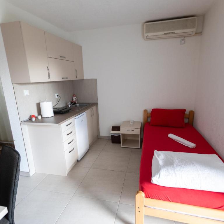 Ivy Love Apartmani - Standard Apartment - 9