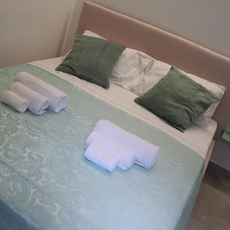 Barbaro Suite & Apartment - Camera Matrimoniale con Balcone - 10