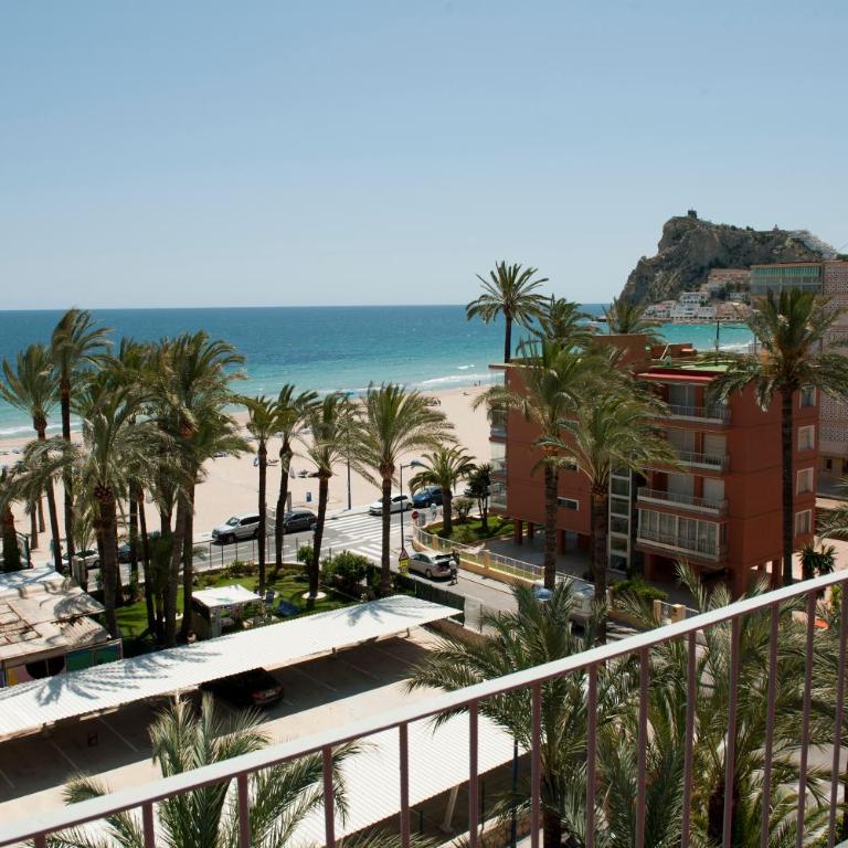 Hotel El Palmeral - Habitación Doble con vistas al jardín - 2 camas - 8