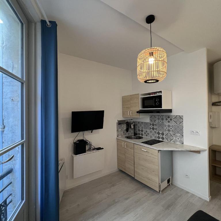 Le PETIT AVIGNONNAIS - COCOON - INTRAMUROS - CENTER - Standard Apartment - 5