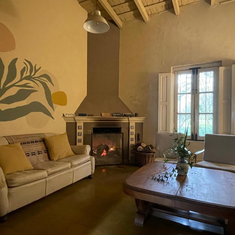 Los Pinos, cálida casa de campo en Tomas Jofre - Two-Bedroom House - 12