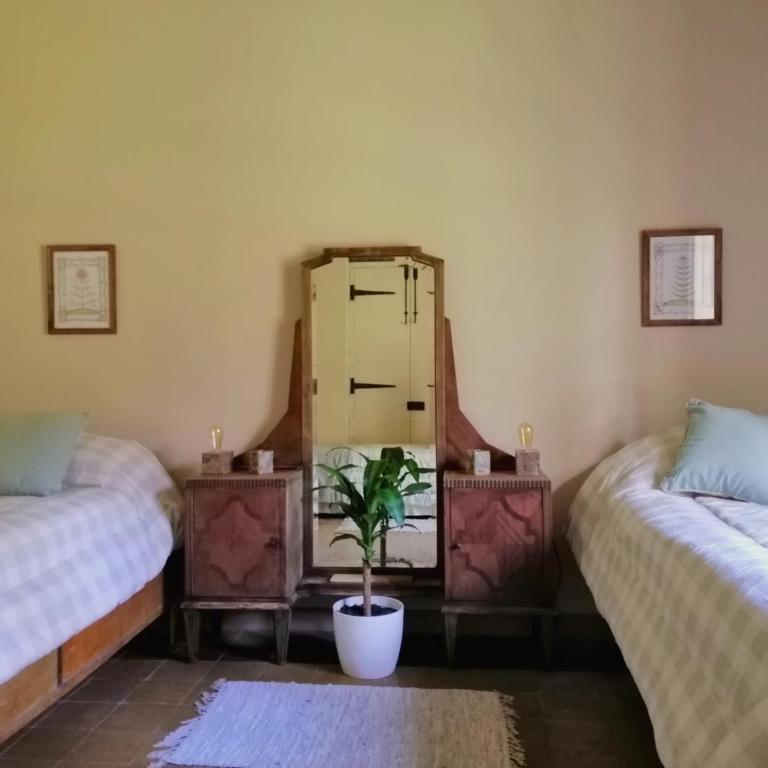 Los Pinos, cálida casa de campo en Tomas Jofre - Two-Bedroom House - 16