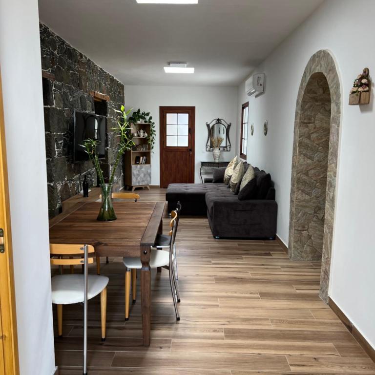 Casa rural con baño adaptado y piscina en Mogán - Apartamento de 2 dormitorios - 42
