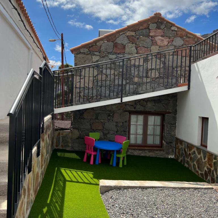 Casa rural con baño adaptado y piscina en Mogán - Apartamento de 2 dormitorios - 20