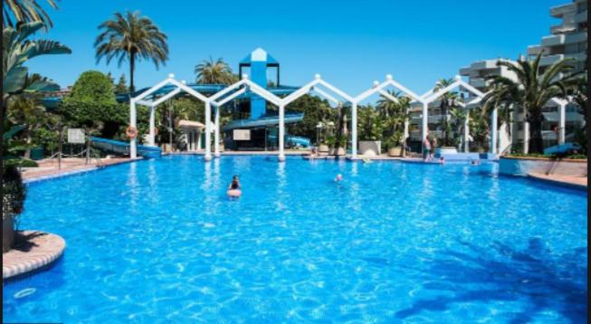 Apartment in BenalBeach 5 pools - One-Bedroom Apartment - 13