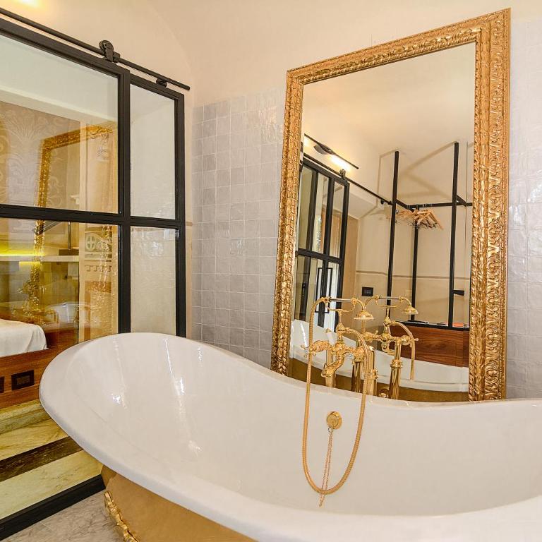 Hotel Albergo Villa Marta - Suite Deluxe - 6