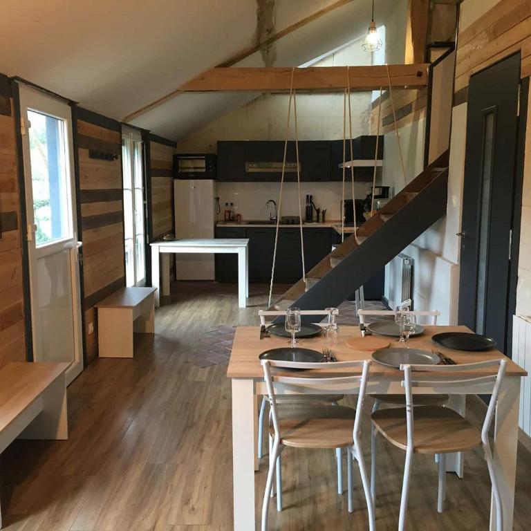 L'Escale - Maison avec Jardin - 4min du Zoo de Beauval - Two-Bedroom Townhouse - 21
