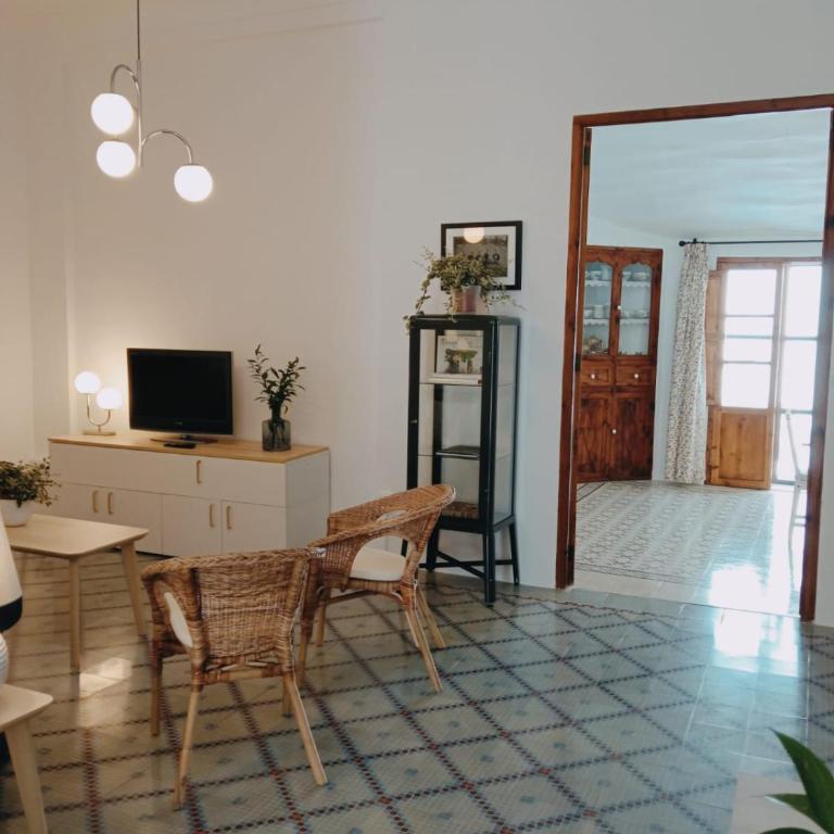 Encantadora casa con terraza a un minuto de la playa - Casa de 3 dormitorios - 12