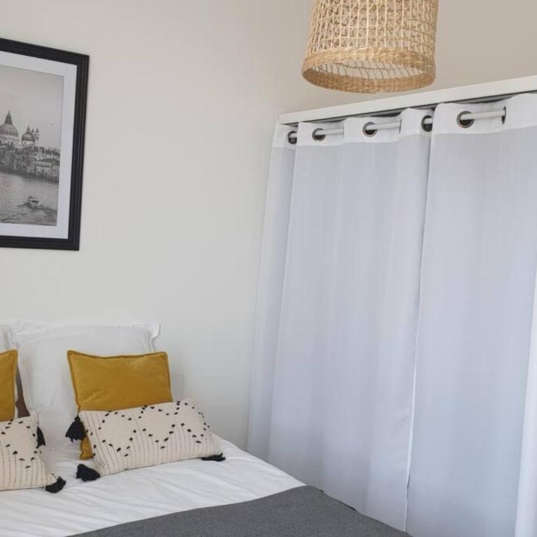 Le Doux voyage T3, vue Mer, Wi Fi, PARKING gratuit - Two-Bedroom Apartment - 17