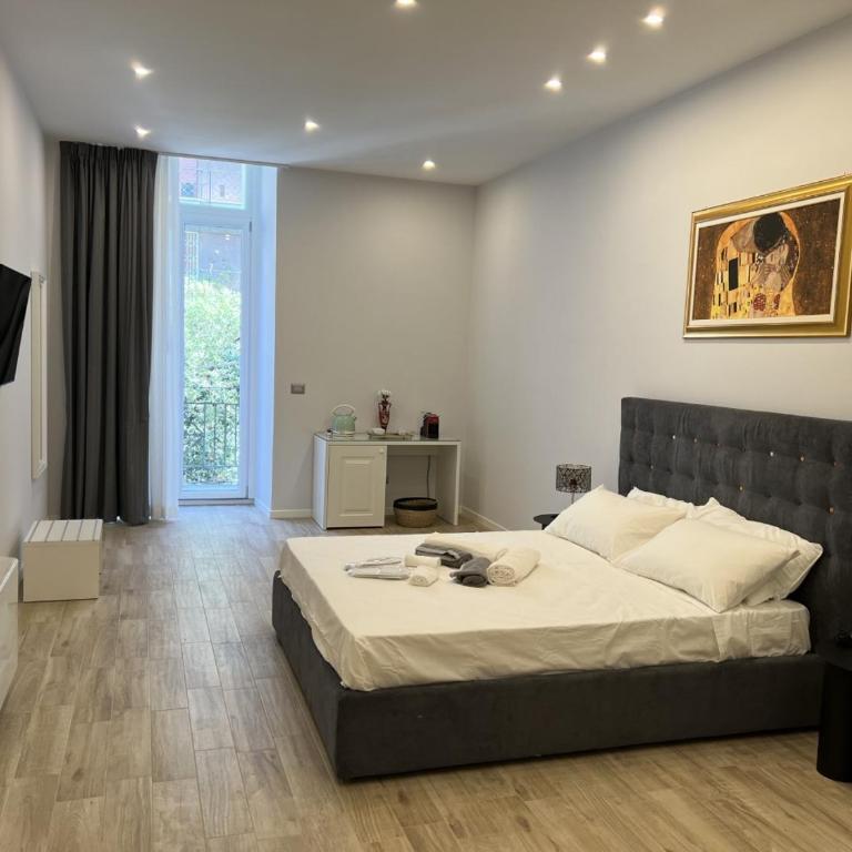 Il Tempio degli Artisti - Suites - Deluxe King Room - 1