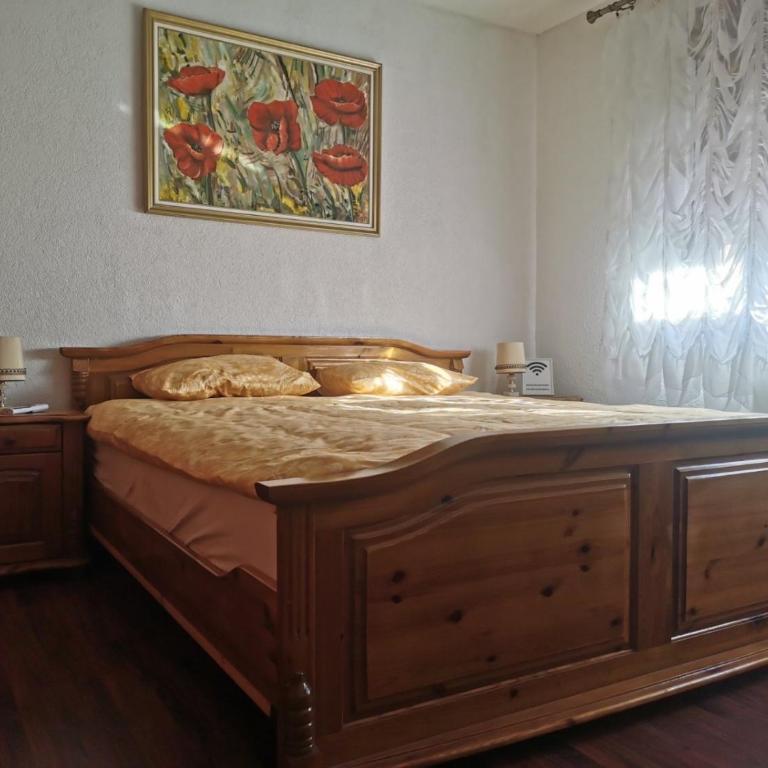 House Leyla - Three-Bedroom House - 19