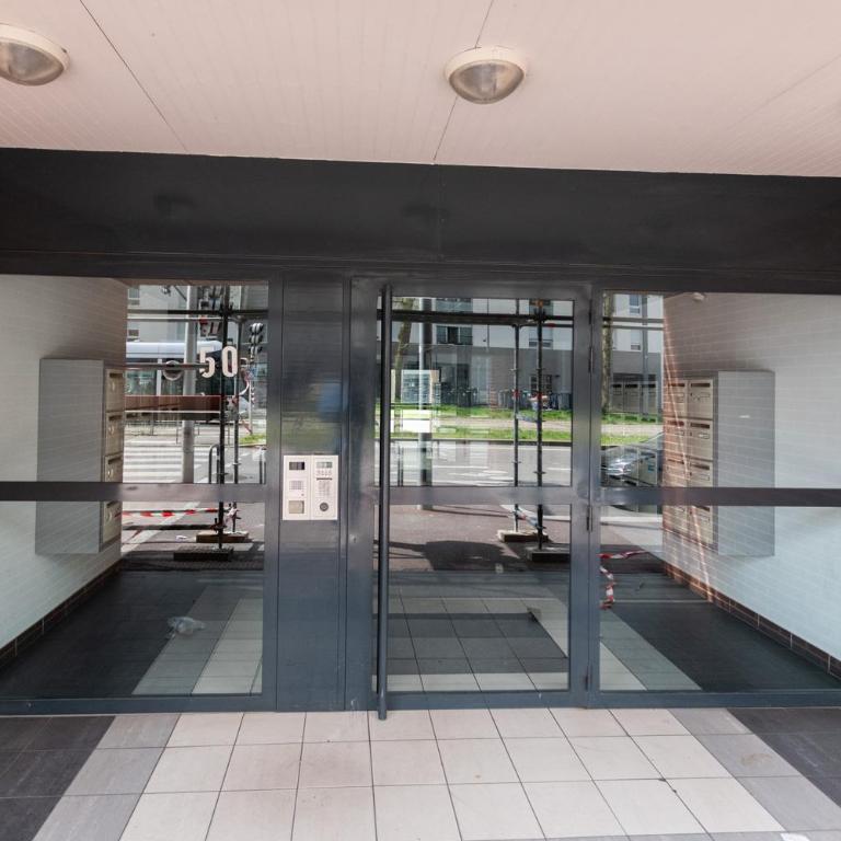 Duplex T3 Moderne au Metro - Clim & Parking Privé - Appartement 2 Chambres - 20