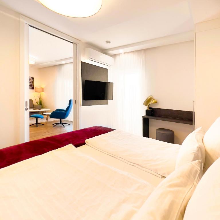 VIVA Apartments - Apartment mit Balkon - 6