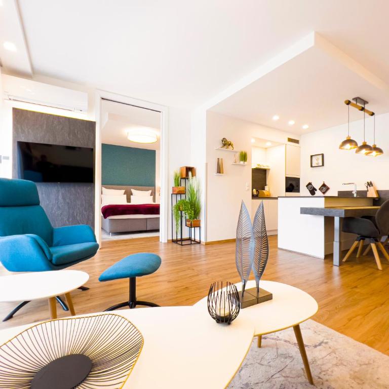 VIVA Apartments - Apartment mit Balkon - 8