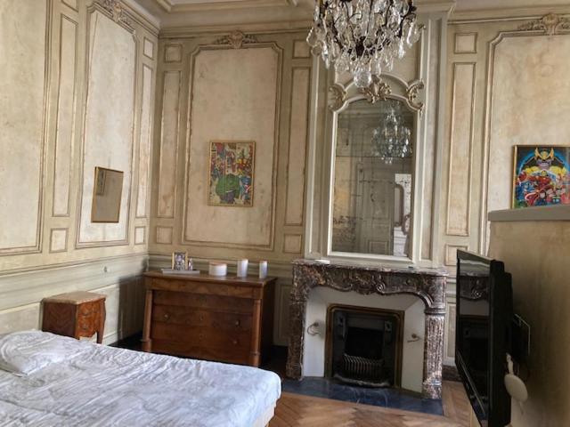 Hôtel du marquis De Broc - Chambre Lit King-Size Deluxe - 3