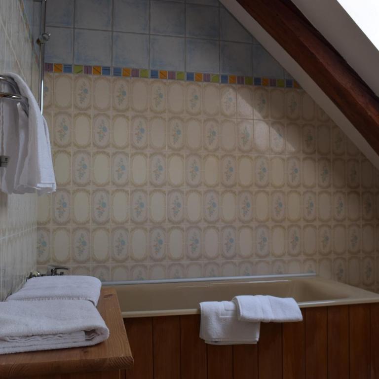 Hotel Les Chenets - Petite Chambre Double - 2