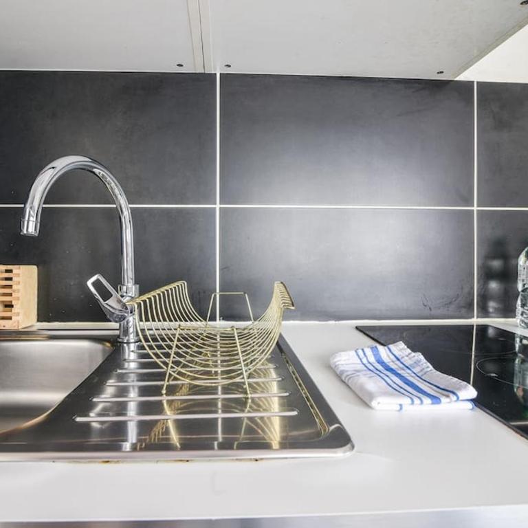 R-Appartements Strasbourg Fenêtresurkrut appartement 2 à 4 personnes centre-ville - One-Bedroom Apartment - 14