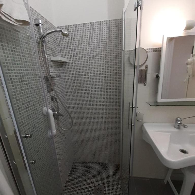 Casa Provenza - Single Room - Disability Access - 8