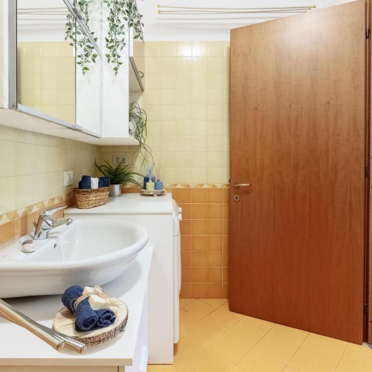 Casa di Adele Monza, Appartamento vicino al centro - Appartamento con 1 Camera da Letto - 9