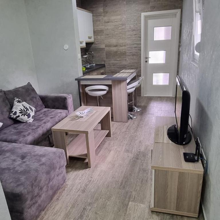 Amarok - Apartment with Sea View - 5