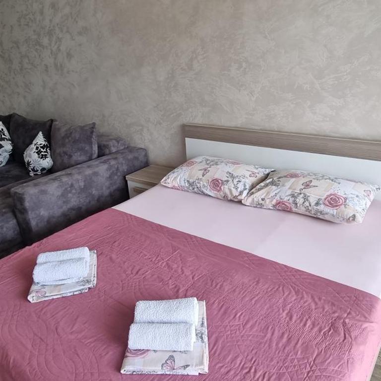 Amarok - Apartment with Balcony - 14