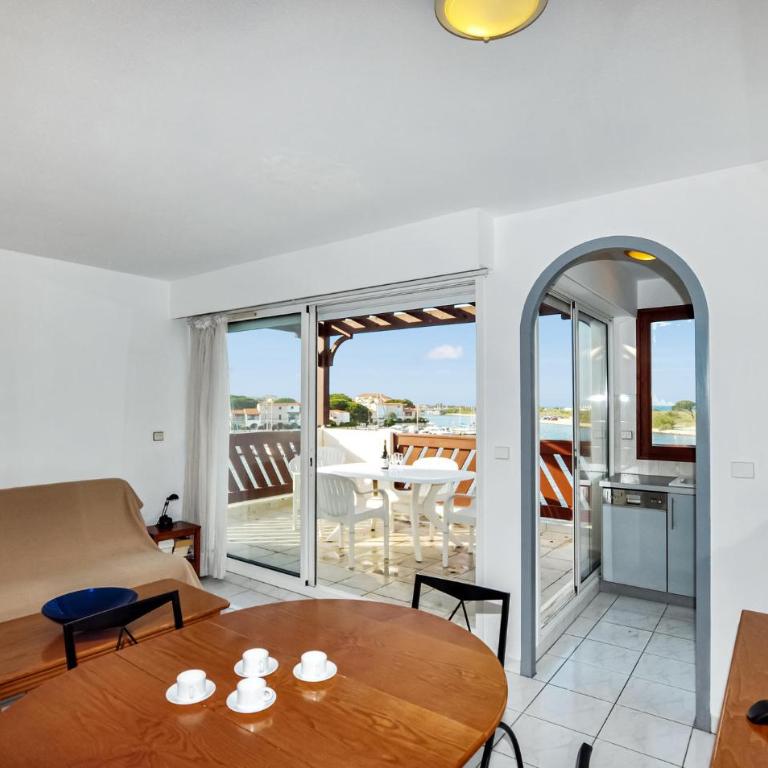 1 Bedroom Gorgeous Apartment In Saint-Cyprien - Appartement 1 Chambre - 4