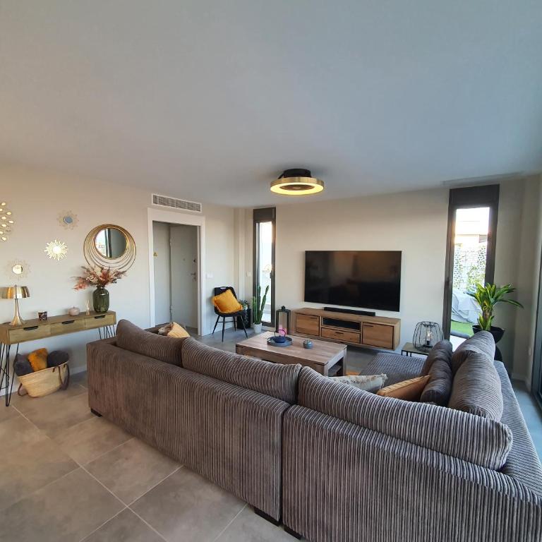 Pool & Snooker Villa - Villa - 33