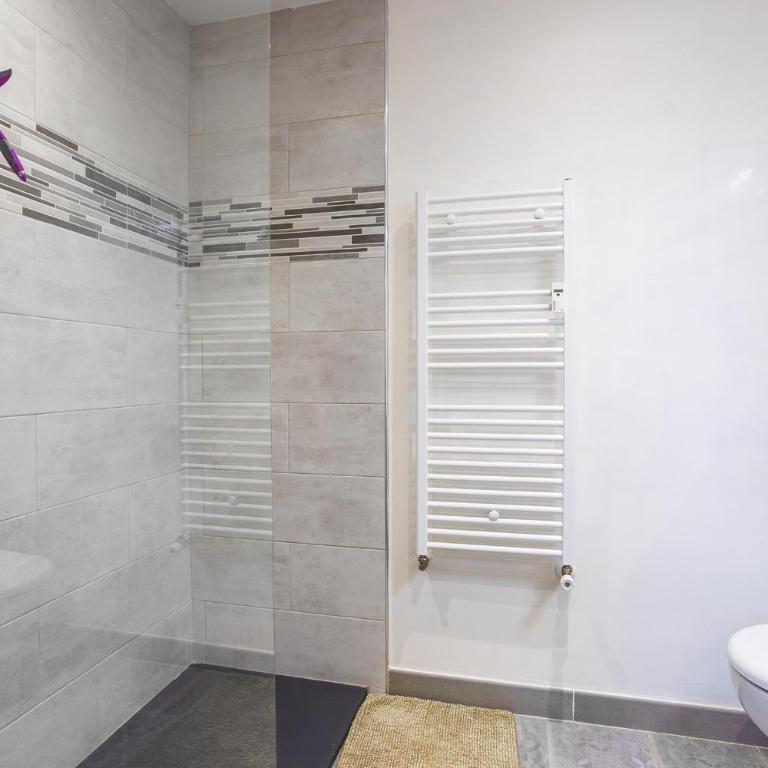 BEAULIEU MARINA AP4279 By Riviera Holiday Homes - Studio - 13