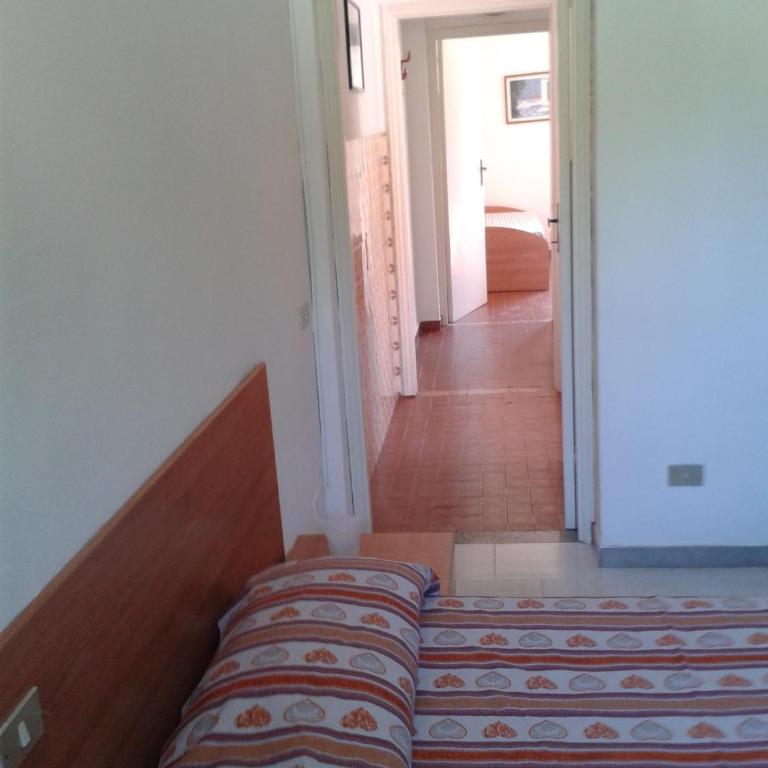 Villa Maria Carla - Casa Vacanze (4 Adulti) - 14