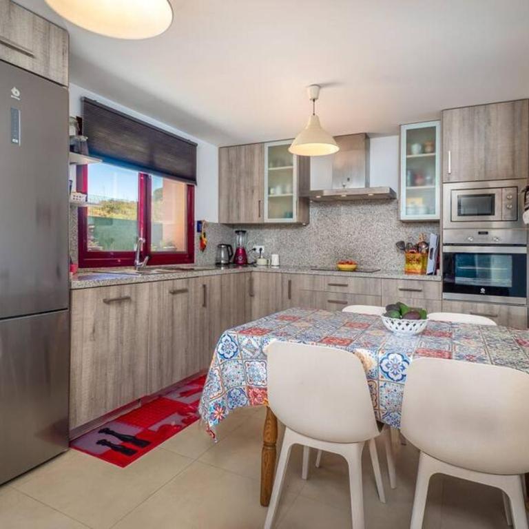 Villa HEIDI - Three-Bedroom Villa - 11