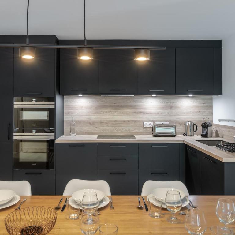 Perle de Savoie - Apt A103 - BO Immobilier- Châtel - Châtel Multipass 2026 en Été en option au tarif de 4euros par jour et par personne - Appartement - 7