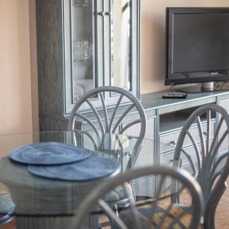 R129 Apartamento con terraza y piscina comunitaria cerca de la playa - Apartamento - 9