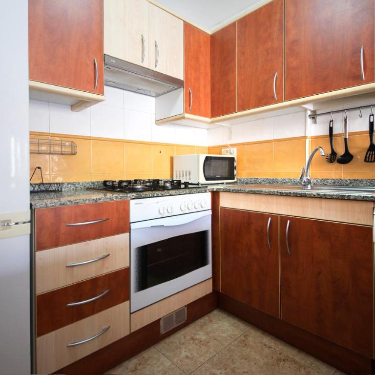 R129 Apartamento con terraza y piscina comunitaria cerca de la playa - Apartamento - 18