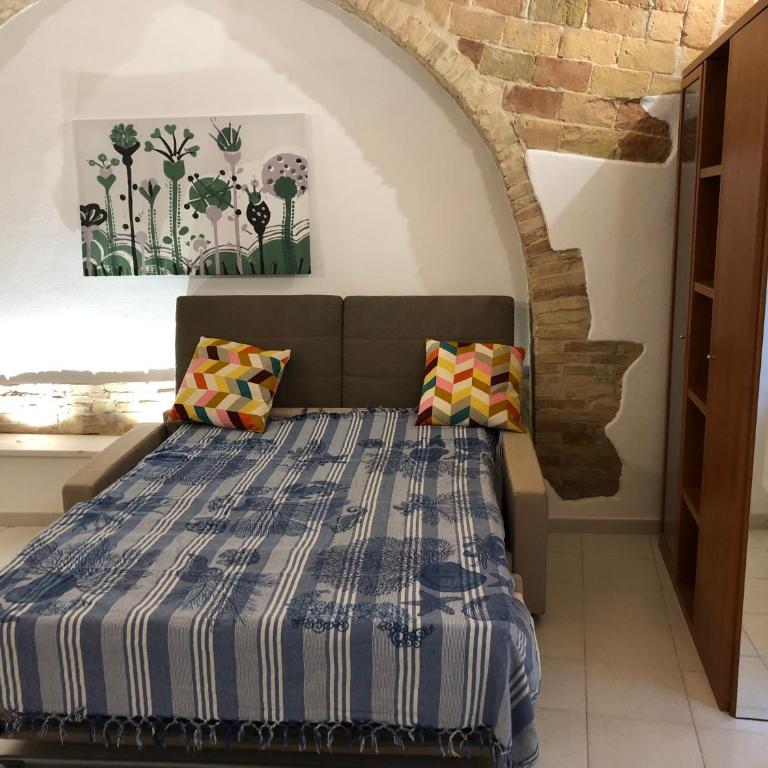 Via Mercato 20 - Appartamento con 1 Camera da Letto - 19