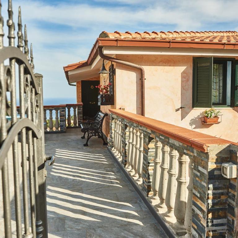 Villetta Vista Mare - Casa Vacanze con 2 Camere da Letto e Vista Mare - 11