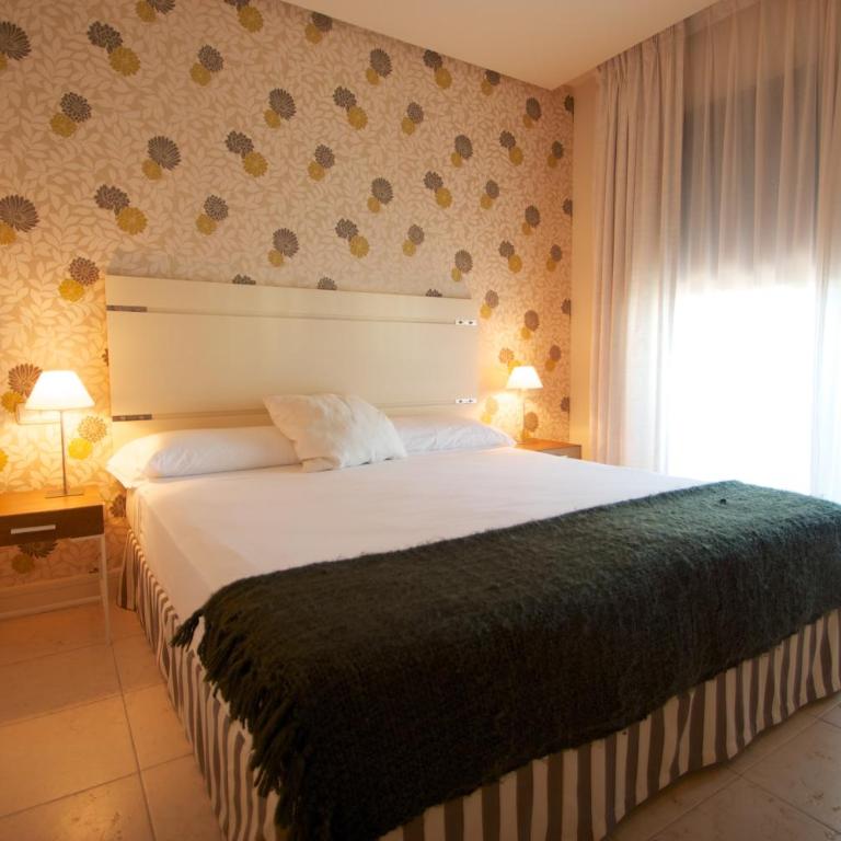 Aparthotel Novo Resort - Apartamento de lujo de 2 habitaciones con bañera de hidromasaje - 4