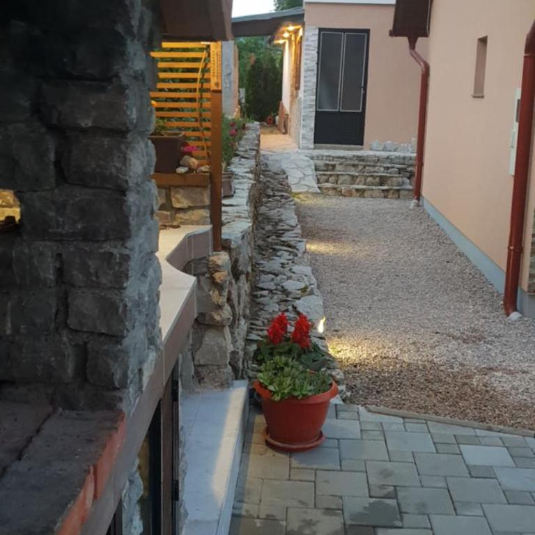 Green Garden Lohovo - Two-Bedroom Townhouse - 22