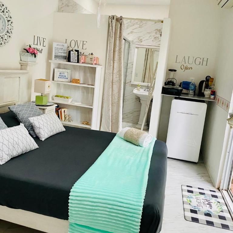 Cozy Tiny Studio AcasadiAlexPlayadelCarmen - Studio with Pool View - 1