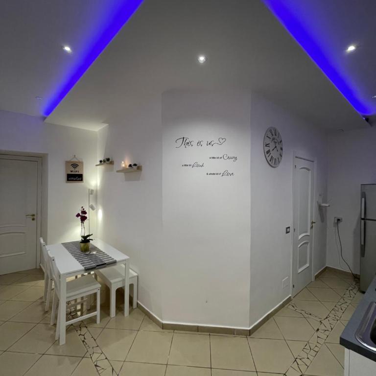 Home Sweet Home Bella Napoli - Apartment - 21