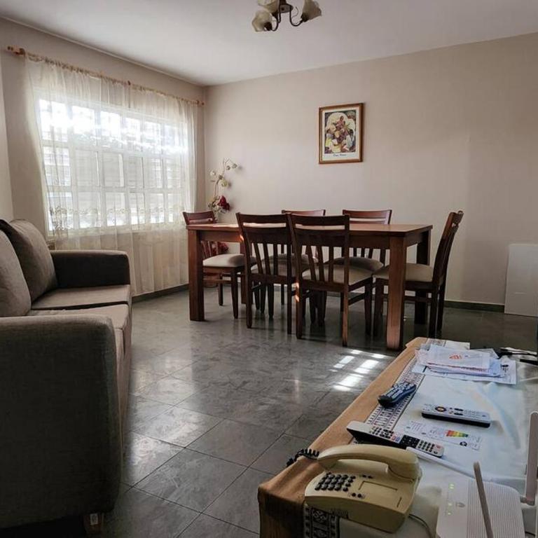 DUPLEX EN GODOY CRUZ Mendoza - Casa de 2 dormitorios - 2