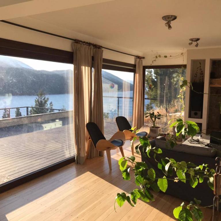 Mansión de Lujo con vistas al Lago Gutierrez - Casa de 4 dormitorios - 1
