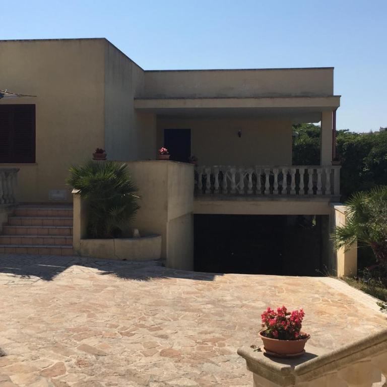 Appartamenti Affittacamere Villa Striari - Appartamento con Vista Giardino - 3
