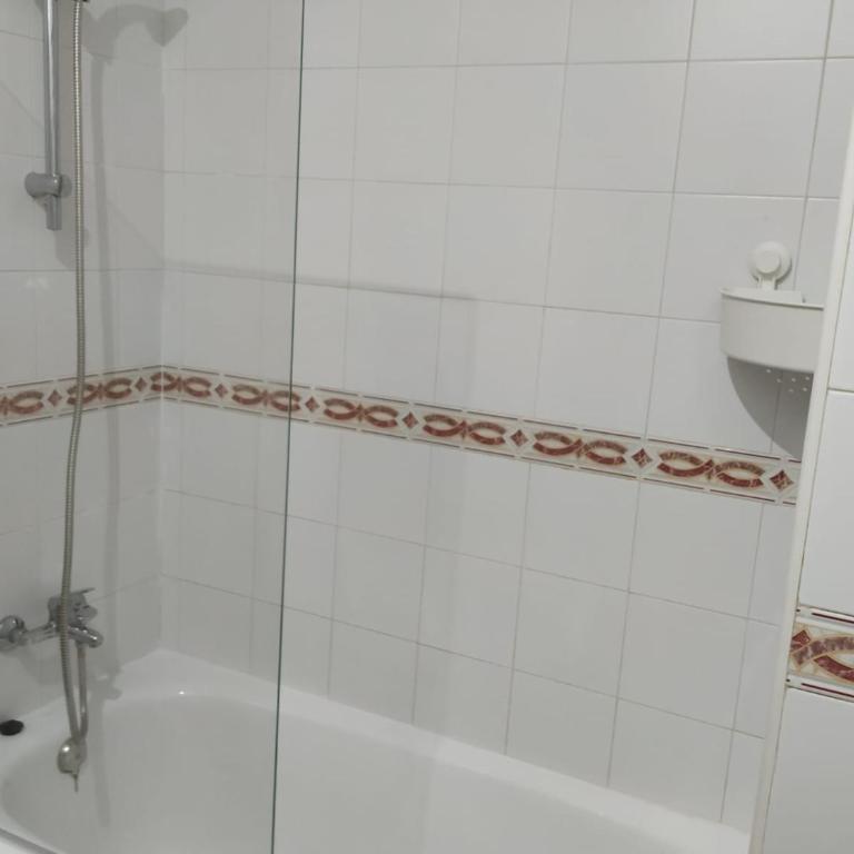 APARTAMENTO EN URBANIZACIÓN AL-ÁNDALUs CERCA DE LA PLAYA DE LA BARROSA - Apartamento de 2 dormitorios - 13